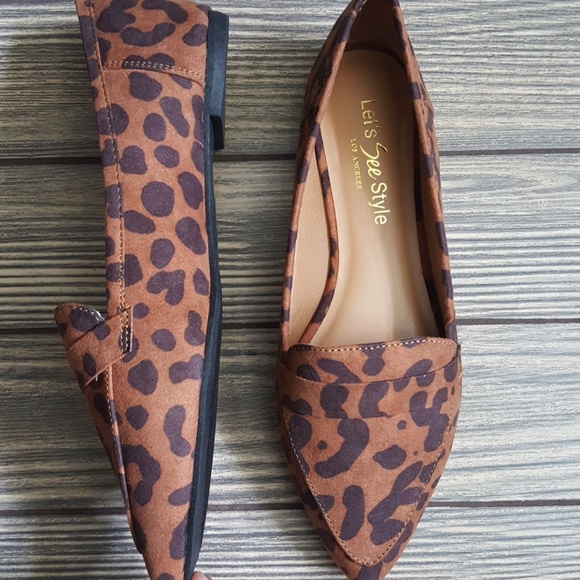 Sale!!! Pointy Leopard Flats 5.5 - Picture 4 of 5